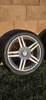 Originál Audi Elektróny R17 - 3