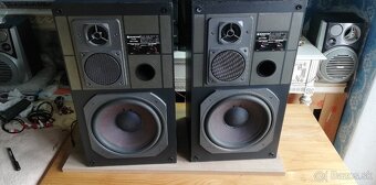 Sanyo model SX-1100 8.om 110W. Max-140W 89dB - 3
