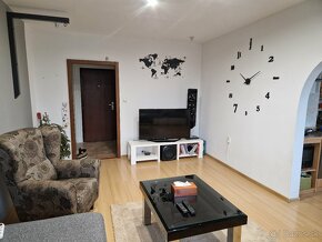 3 - izbový byt na sídlisku Juh - 3