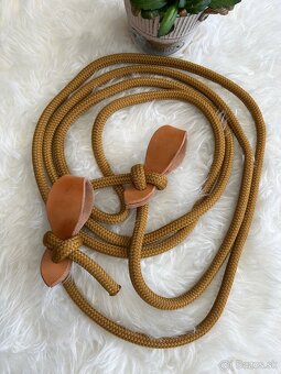 Westernove otaze so slobber straps - 3
