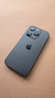Iphone 15 Pro 128GB Black Titanium - 3