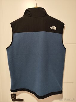 North Face vesta flísová veľkosť M,L - 3
