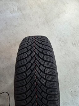 Komplety 215/65/R17 - 3