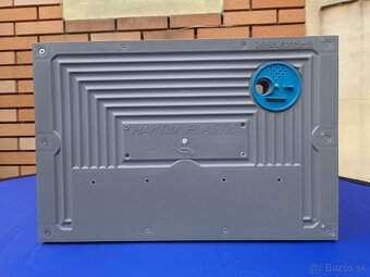 Predám nástavok na včelý úľ - plastový - 3