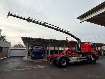 MERCEDES-BENZ AXOR 1833 HÁKOVÝ NOSIČ HYDRAULICKÁ RUKA HIAB - 3