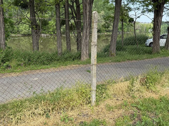 Starý domček s obrovským potenciálom v obci Jahodná - 3