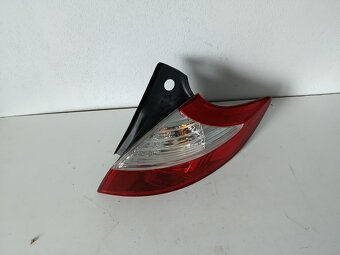 svetlo PZ megane3 HB 60€ - 3