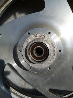 Predné koleso Honda VTX - 3