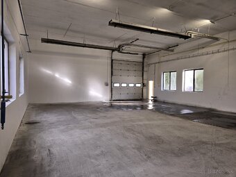 Ponúkam garáž + kanceláriu na prenajom 185 m² - 3