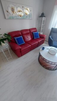 Sedacia súprava/gauč v bordovej farbe - 3