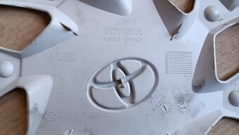 Puklice toyota R15 - 3