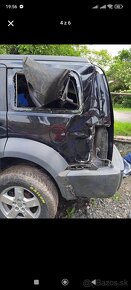 Rozpredám Dodge nitro - 3