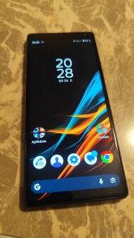 Predám Sony xperia - 3