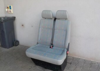 Sedadlo predne 2ka VW T5 - 3