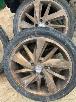 5x112 R18 235/40r18 - 3