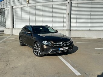 Mercedes-Benz E 220 d 4MATIC AllTerrain - 3