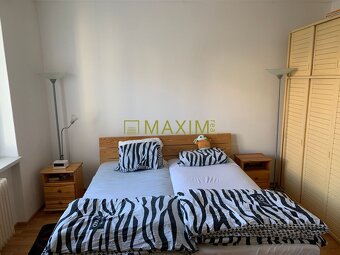 Ponúkame na predaj priestranný, slnečný a kompletne zariaden - 3