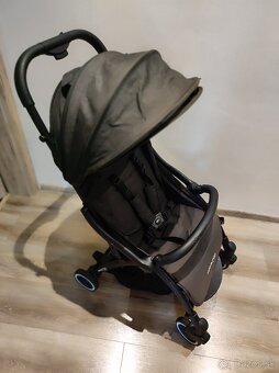 Hamilton by yoop R1 - 3