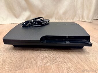 Playstation 3 slim - 3
