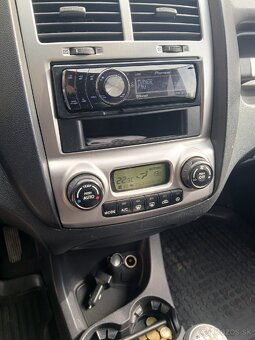 KIA SPORTAGE 4X4 2.0 CRDI 103KW - 3