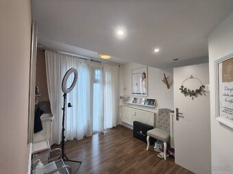 Miestnosť v kozmetickom salóne - 3