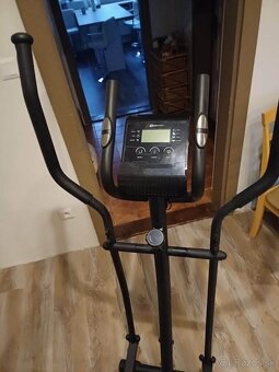 Elipticky trenažer - 3