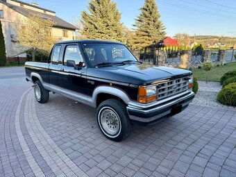 Ford Ranger XLT z roku 1989 - 3