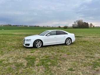 Audi S8, model 2015, zakázková výbava - 3