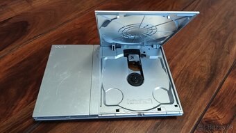 PS2 Silver - 3
