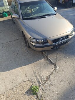Volvo S60 2.4 D5 - 3