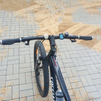 Predám horský bicykel Specialized Rockrider - 3