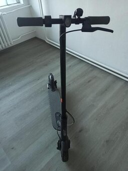 Predám elektrickú kolobežku Xiaomi Essential - 3