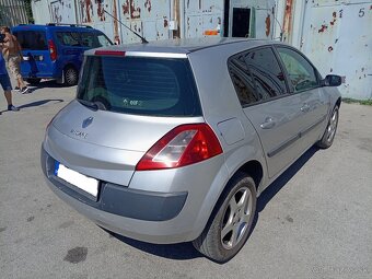 renault megan - 3