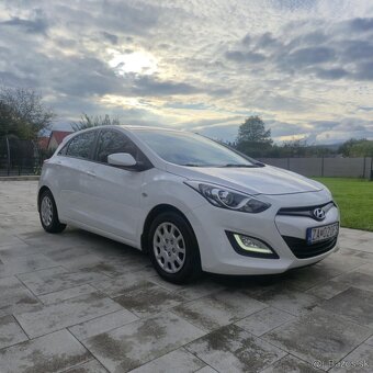 Hyundai i30 1.4i MPI DOHC CVVT Comfort - 3