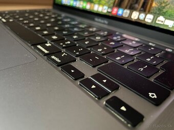 MacBook Pro 13" 2020 - 3