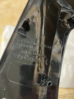 Honda NC750X - bočný plast - 3