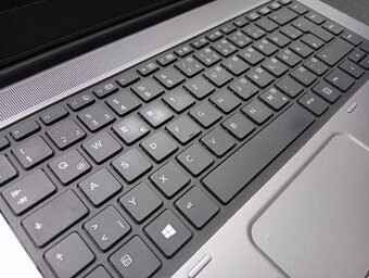 predám HP probook 640 G1 , Intel® Core™ i5 , 8gb ram ,ssd - 3