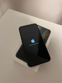 iPhone XS TOP STAV - 3