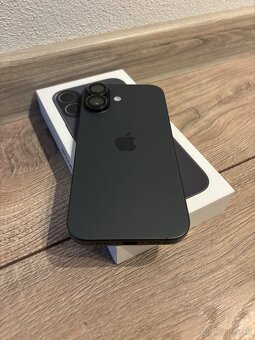Apple iPhone 17 256gb Black - 3