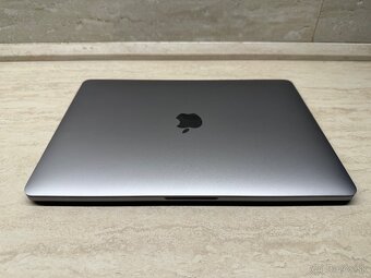 MacBook Pro Retina 13" (2018) - Core i7 - 16GB SSD 256 - 3
