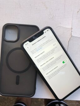 iPhone 11 64GB - 3