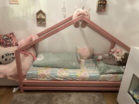 Drevená posteľ domček z masívu + matrac - 3