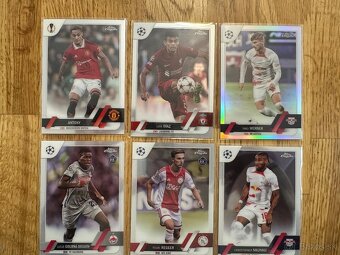 ZBERATEĽSKÉ KARTY FUTBALOVÉ KARTIČKY TOPPS A MERLIN - 3