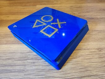 PS4 Slim 500GB Limitovaná edícia - 3