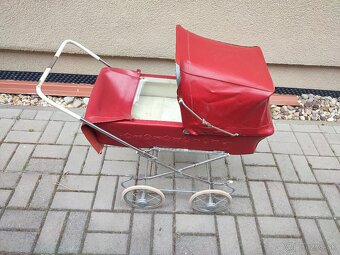 Retro kočík pre bábiky - 3