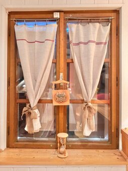Nadčasová chalúpka obklopená prírodou a výhľadmi v Čadci Hus - 3