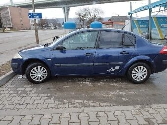 Renault Megane 1.6l 16v - 3