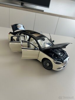 Mercedes Benz Maybach 680 1:18 - 3
