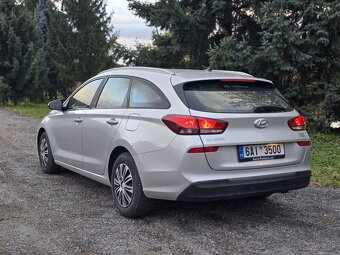 Hyundai i30 1.6 crdi - 3