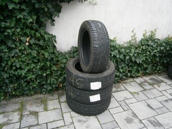 Predám 4x zimné pneu Hankook 195/60 R16C 99/97T - 3